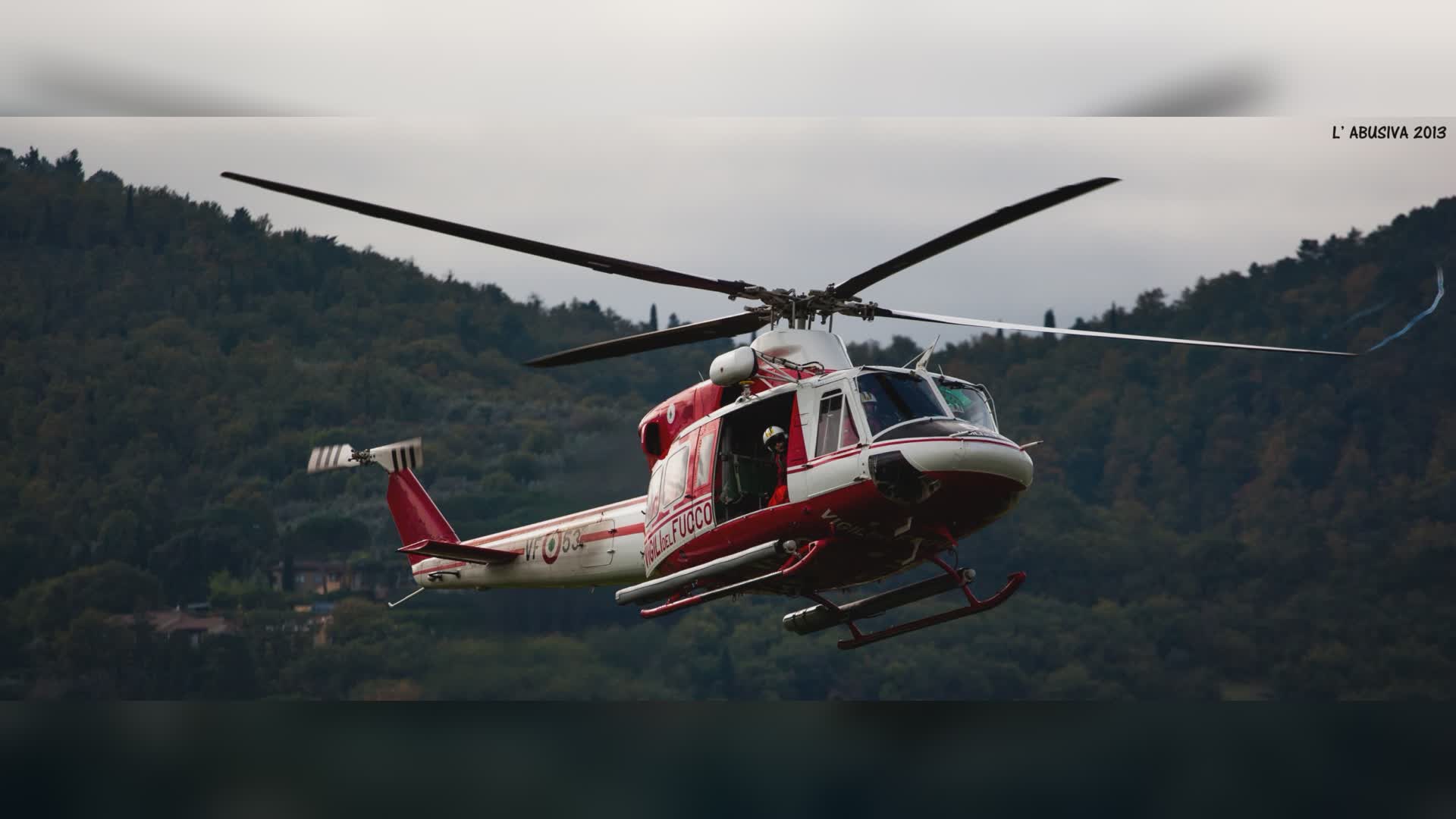 Si perde nel bosco, 45enne salvata dai Vigili Fuoco