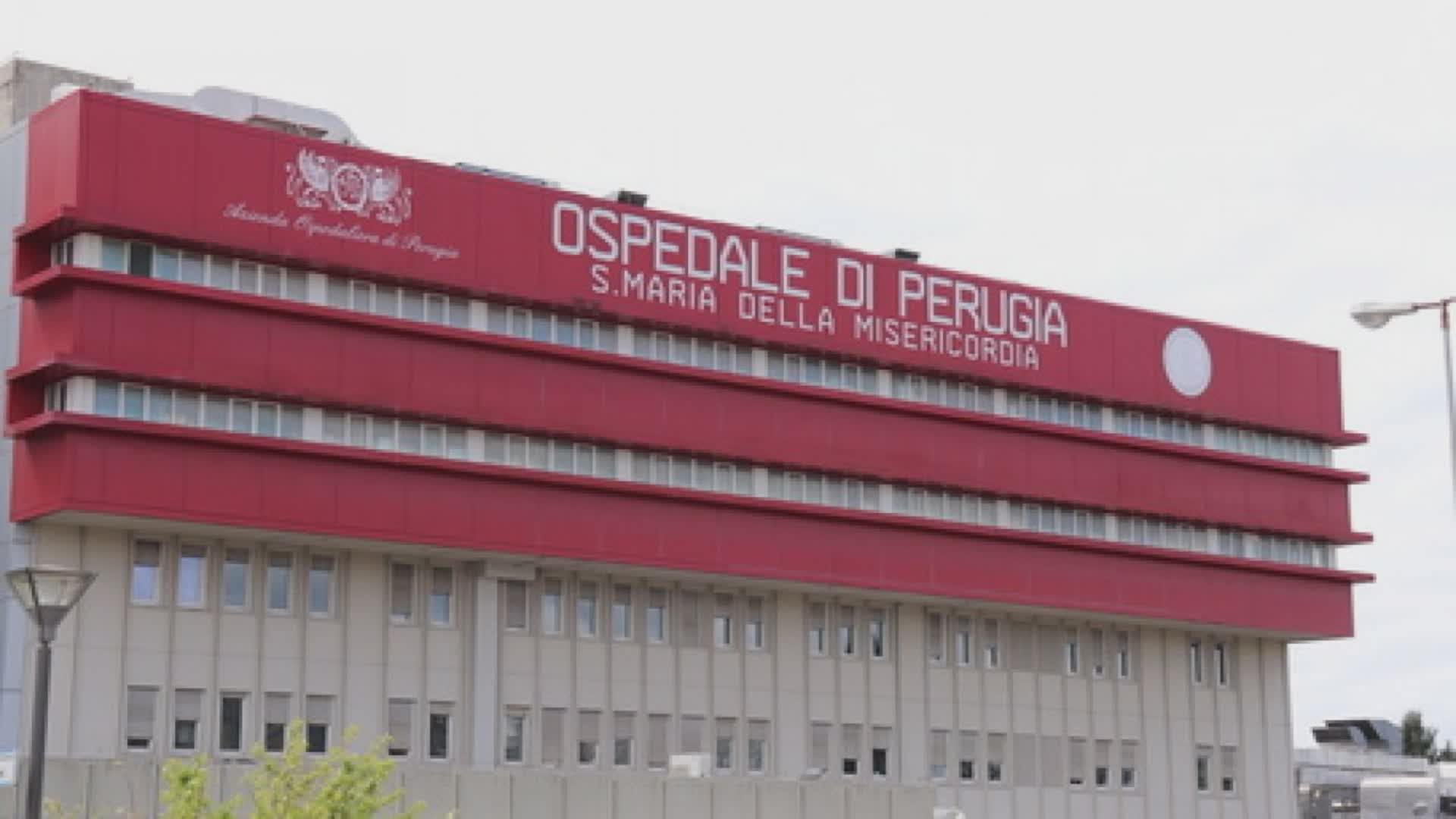 Fa irruzione in sala parto, denunciata una 49enne dalla Polizia