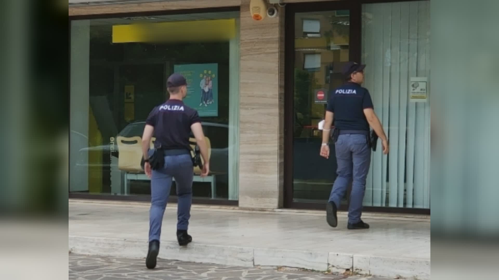 Lite all’ ufficio postale, interviene la polizia