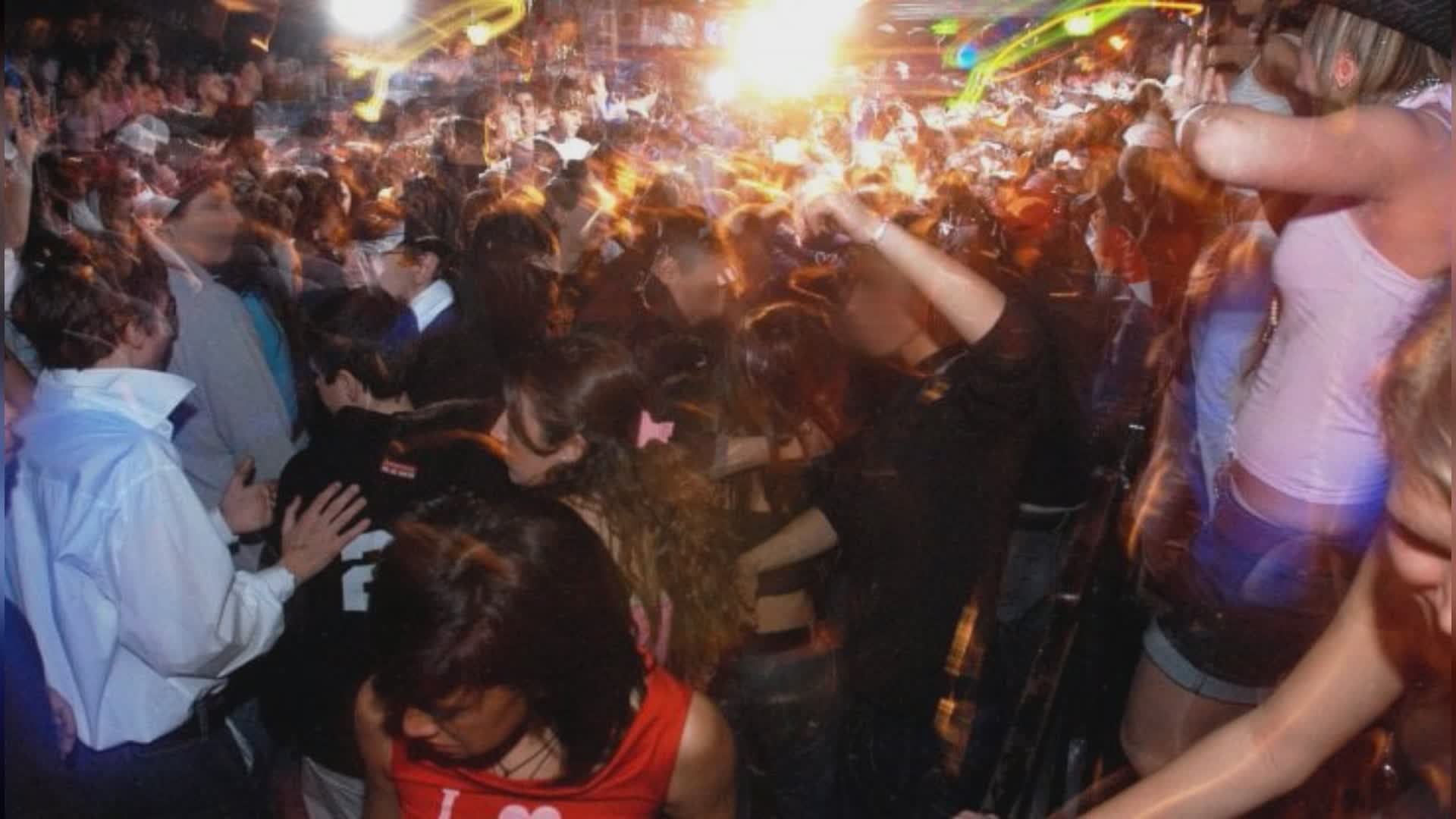 Rissa tra bande in discoteca. Locale chiuso altri 30 giorni