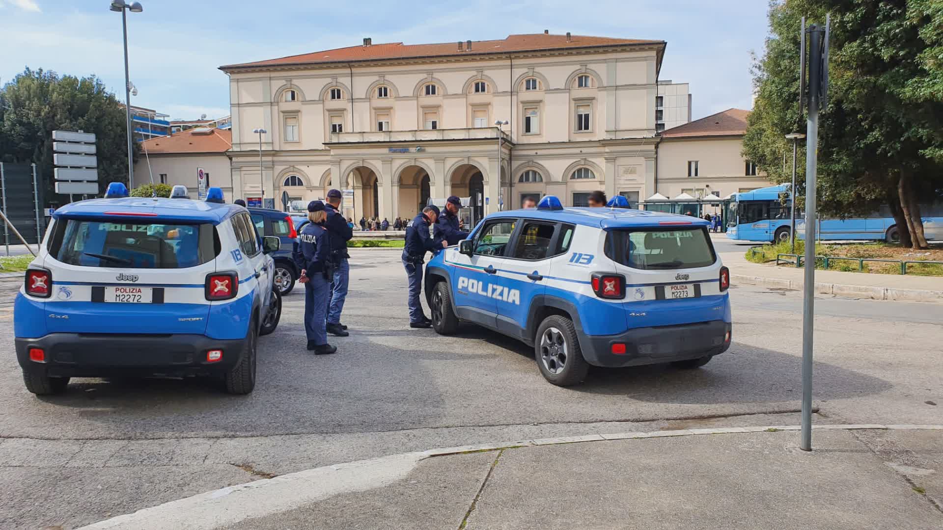 Droga: Polizia denuncia straniero a Fontivegge