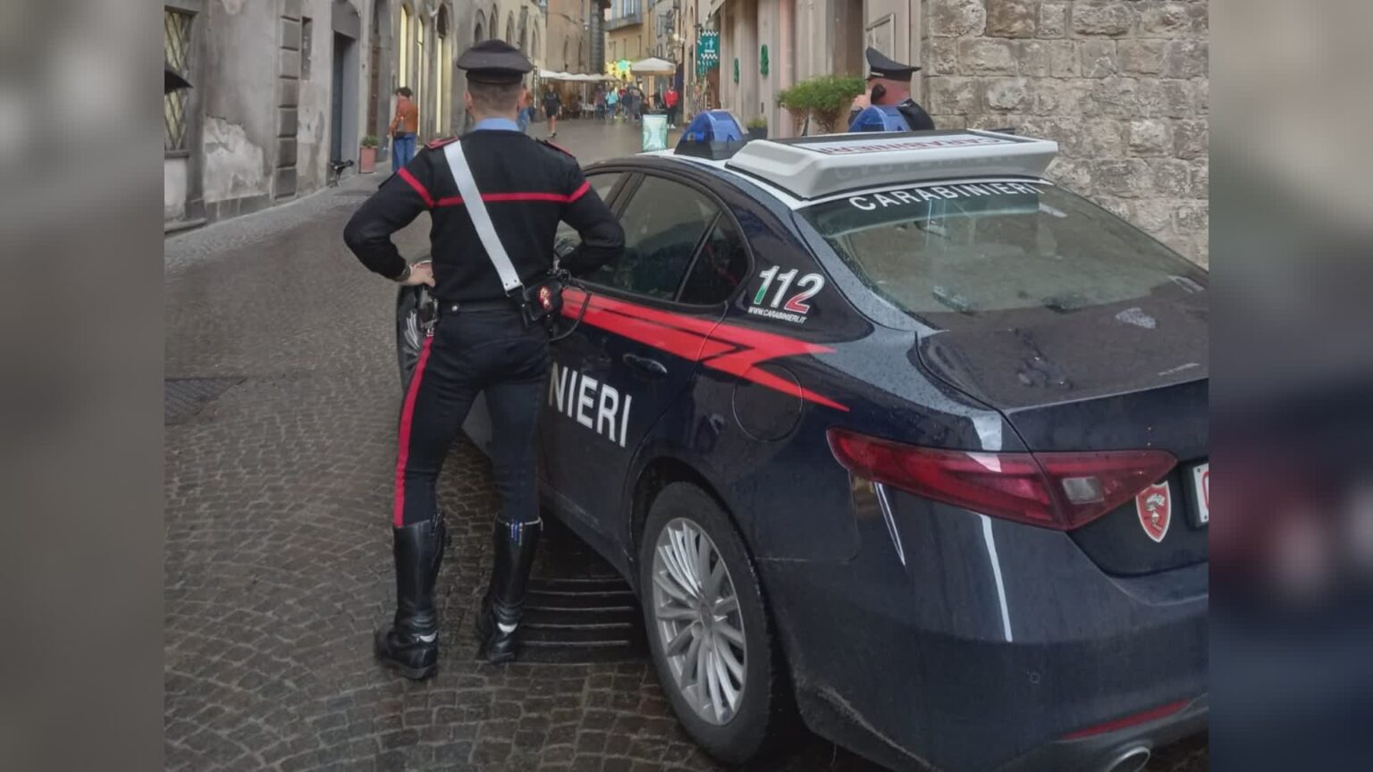 Blitz Antidroga Dei Carabinieri: Arrestati Tre Albanesi - Umbria TV