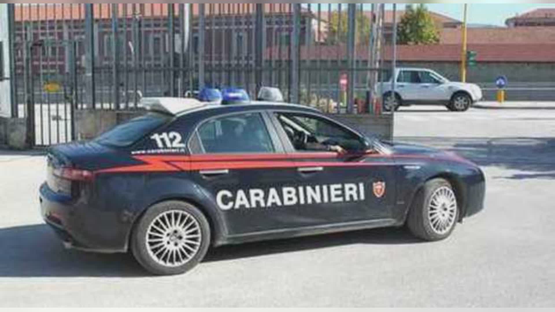 Pensionata sventa truffa ‘falso incidente’. Due arresti