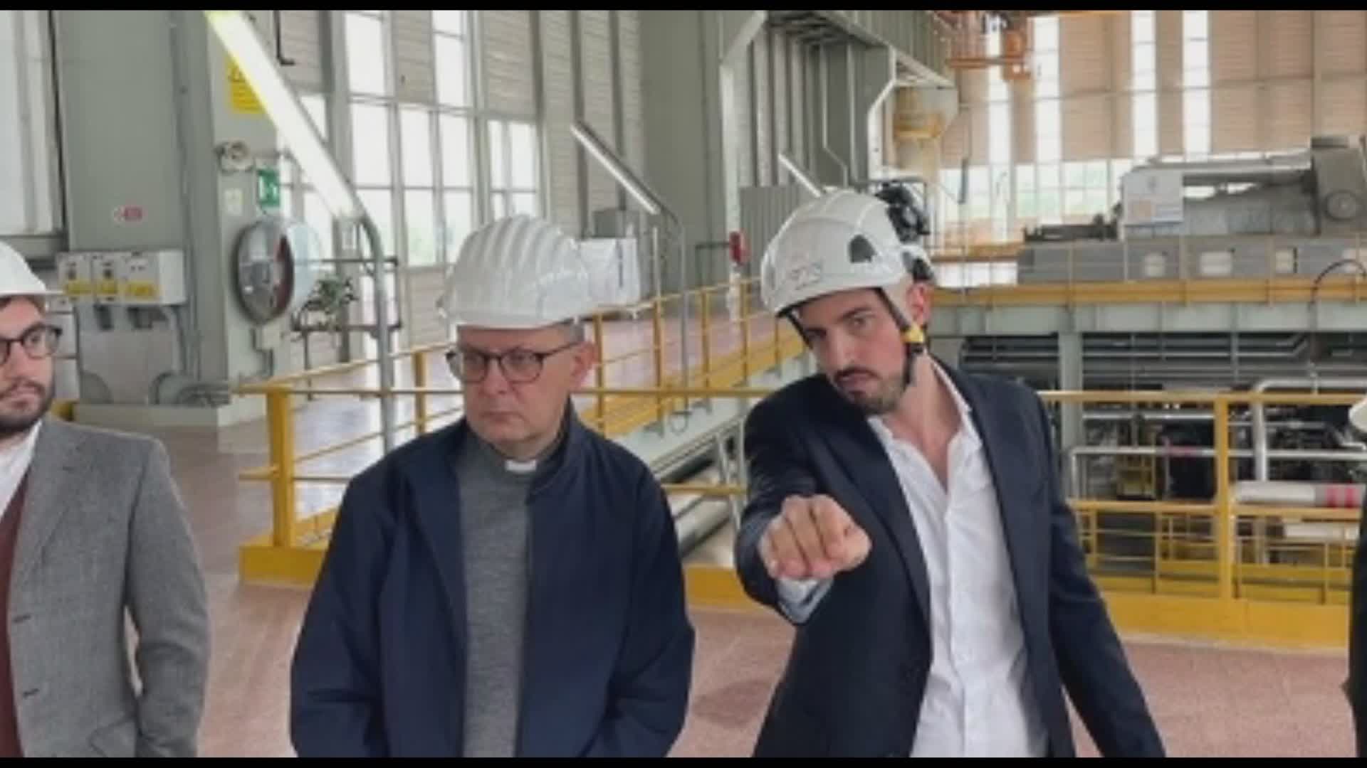 Vescovo di Perugia Ivan Maffeis visita centrale Enel di Pietrafitta