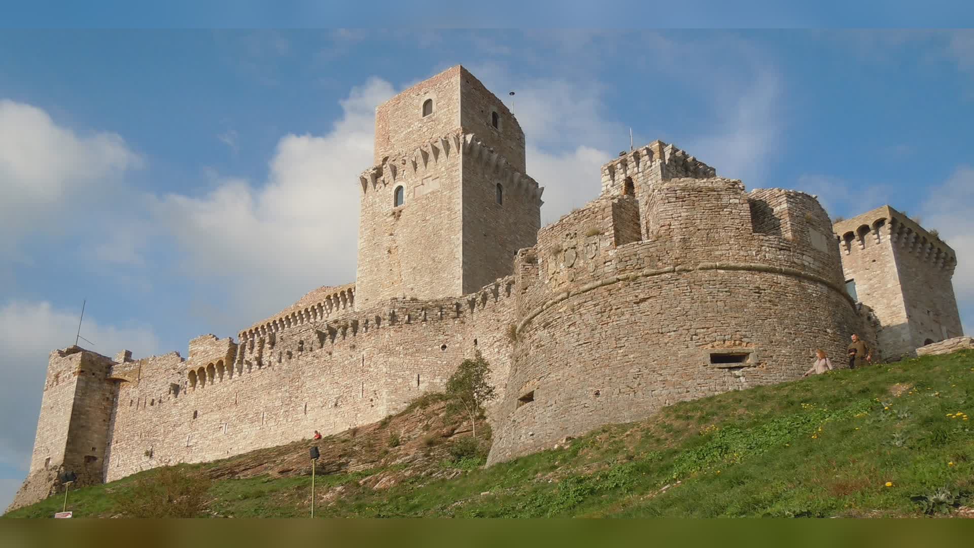 Riapre pubblico Rocca maggiore dopo intervento di restauro