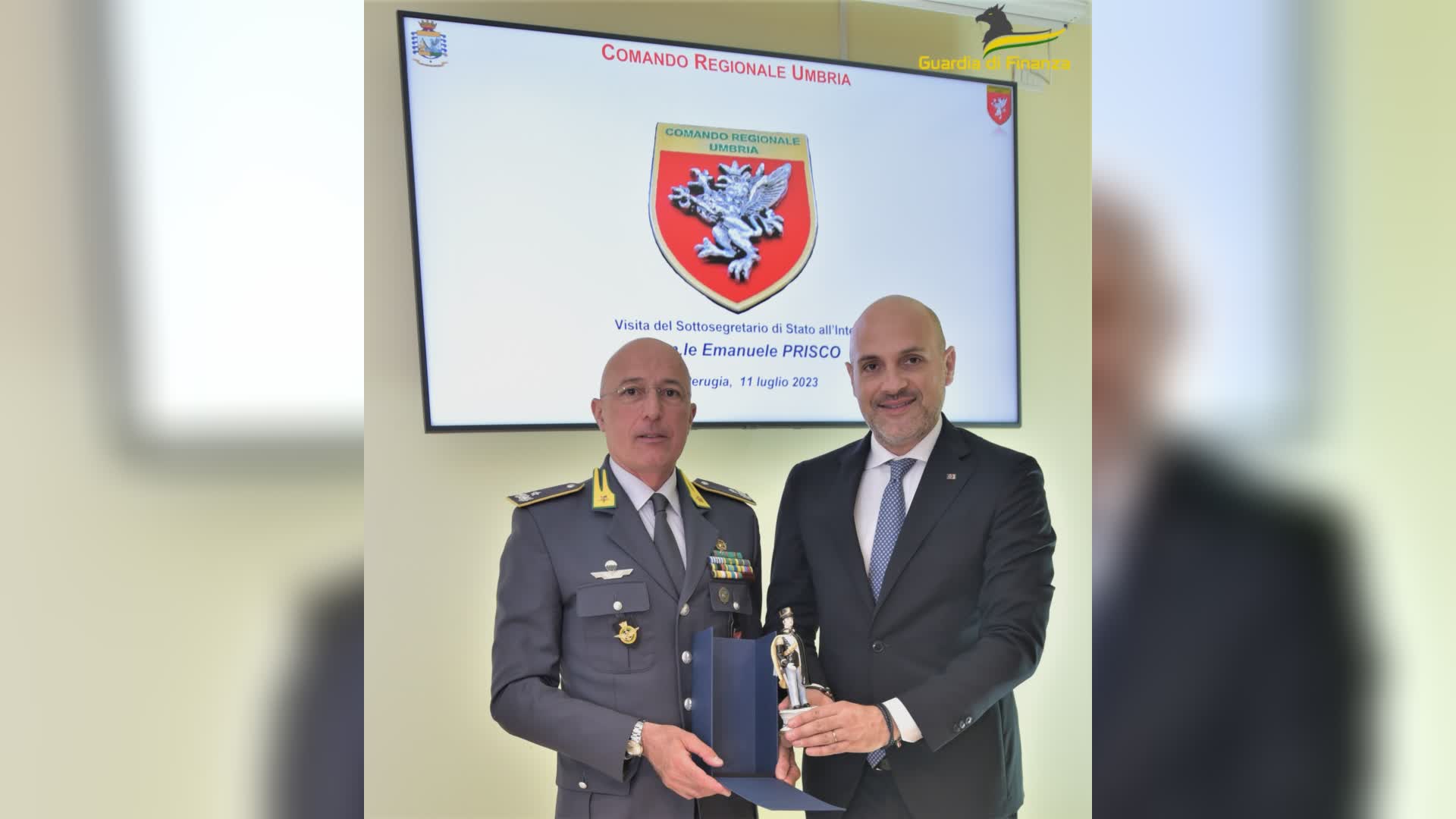 Guardia di Finanza, visita del sottosegretario Prisco