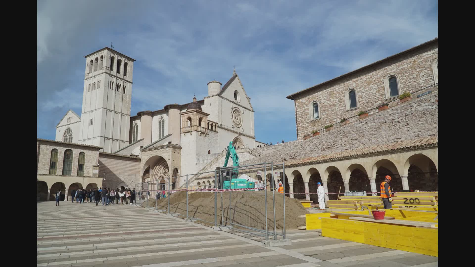 In Piazza S. Francesco iniziati lavori Sand Nativity di Jesolo