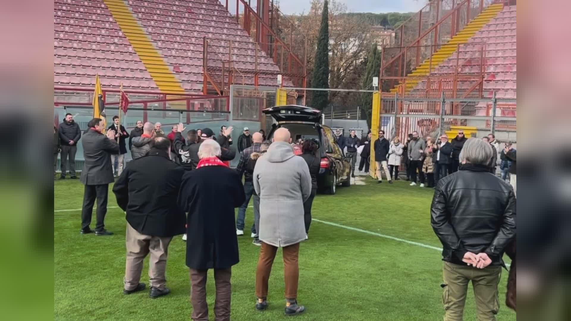 Carlo Giulietti: funerali e passaggio dentro l’amato “Curi”