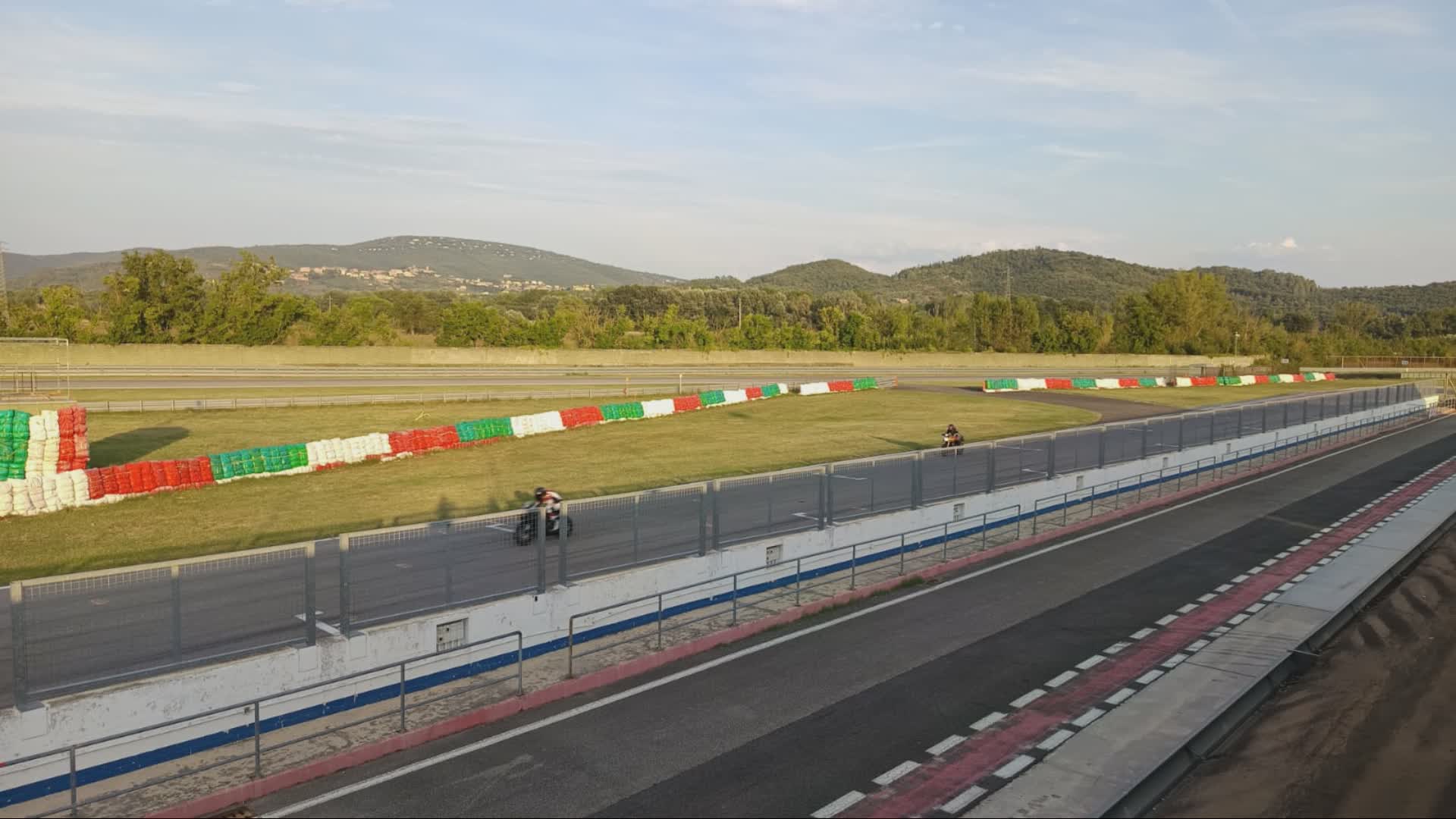 Autodromo, muore 29enne in sella alla sua moto