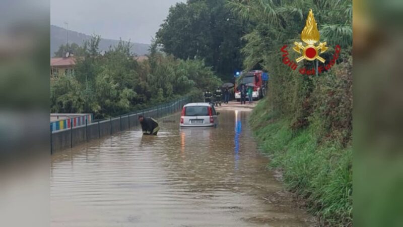 Maltempo, oltre 100mm di pioggia caduti. Oggi allerta gialla