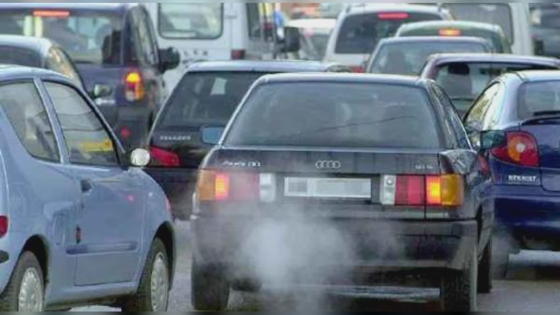 Ordinanza antismog. Limitazioni traffico di domenica e lunedì