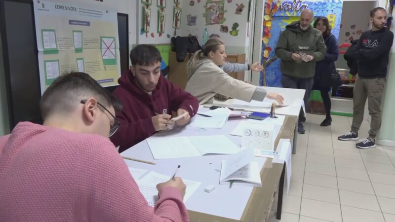 Urne aperte: via al voto. Domani spoglio elettorale su UTV dalle 15