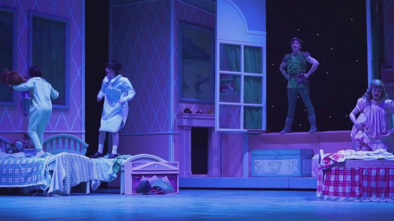 Peter Pan, musical coinvolgente al Lyrick