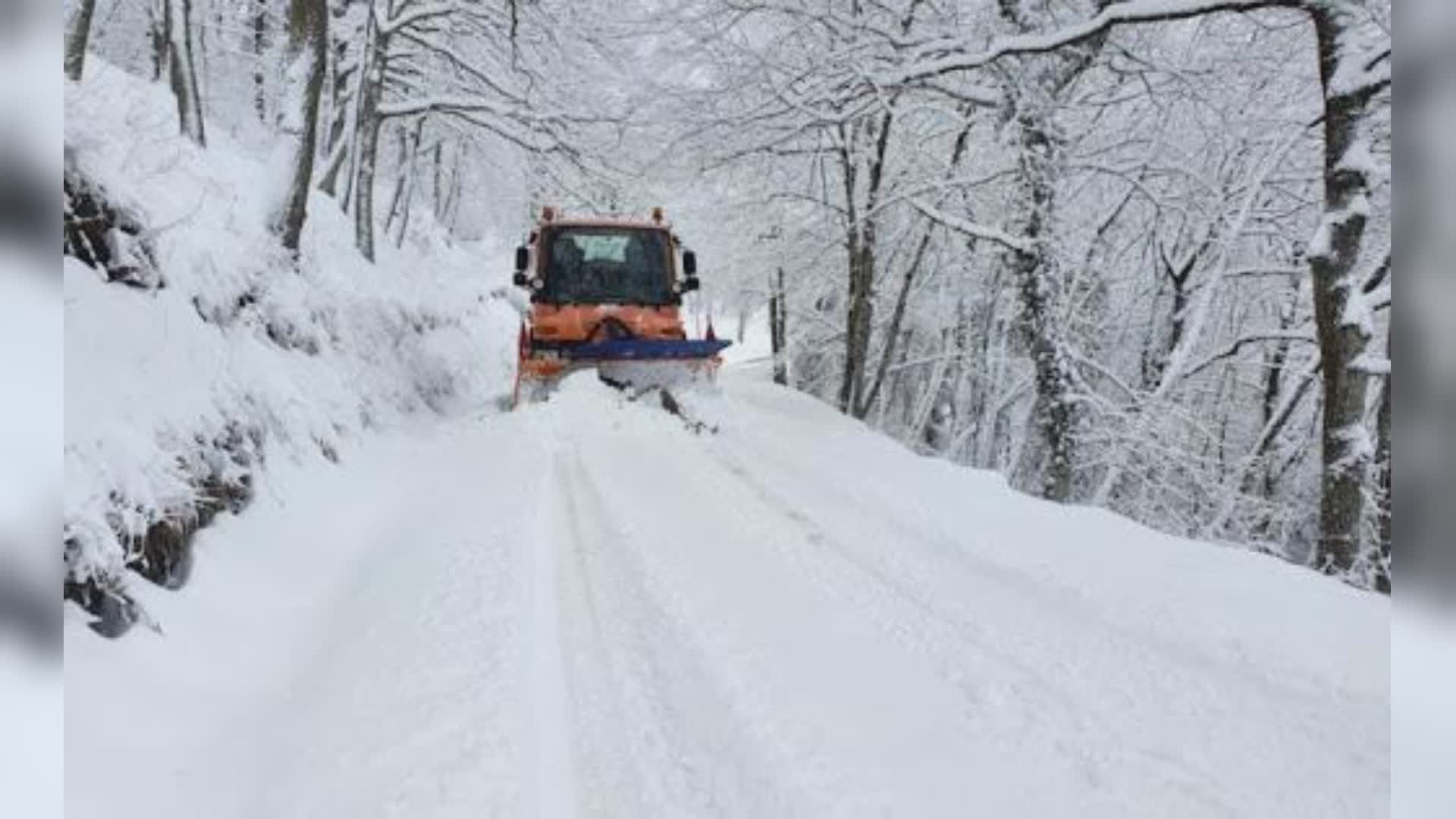 Pioggia e neve, è allerta gialla con maltempo diffuso