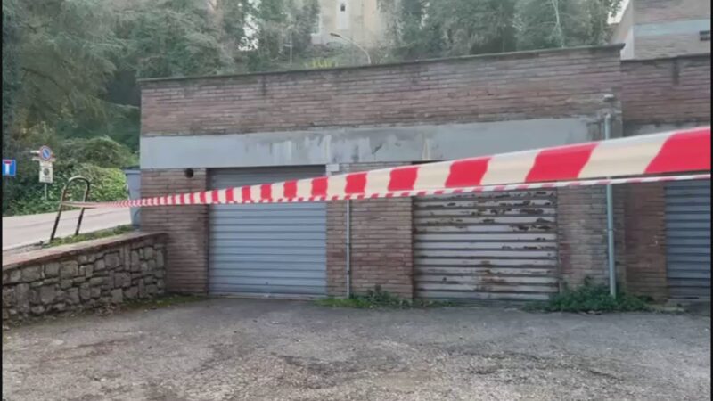 Studente morto a Natale, indagini a tutto campo