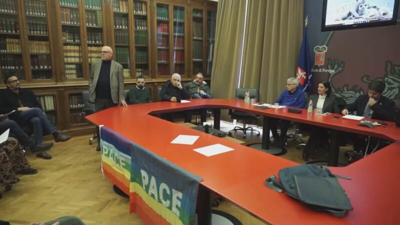 Presentata la campagna contro la guerra “La Casa Brucia”