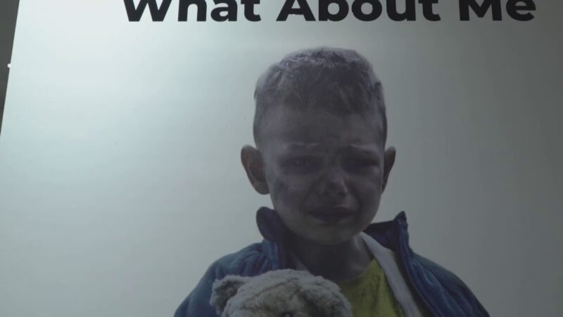 What about me: un brano per i bambini vittime delle guerre