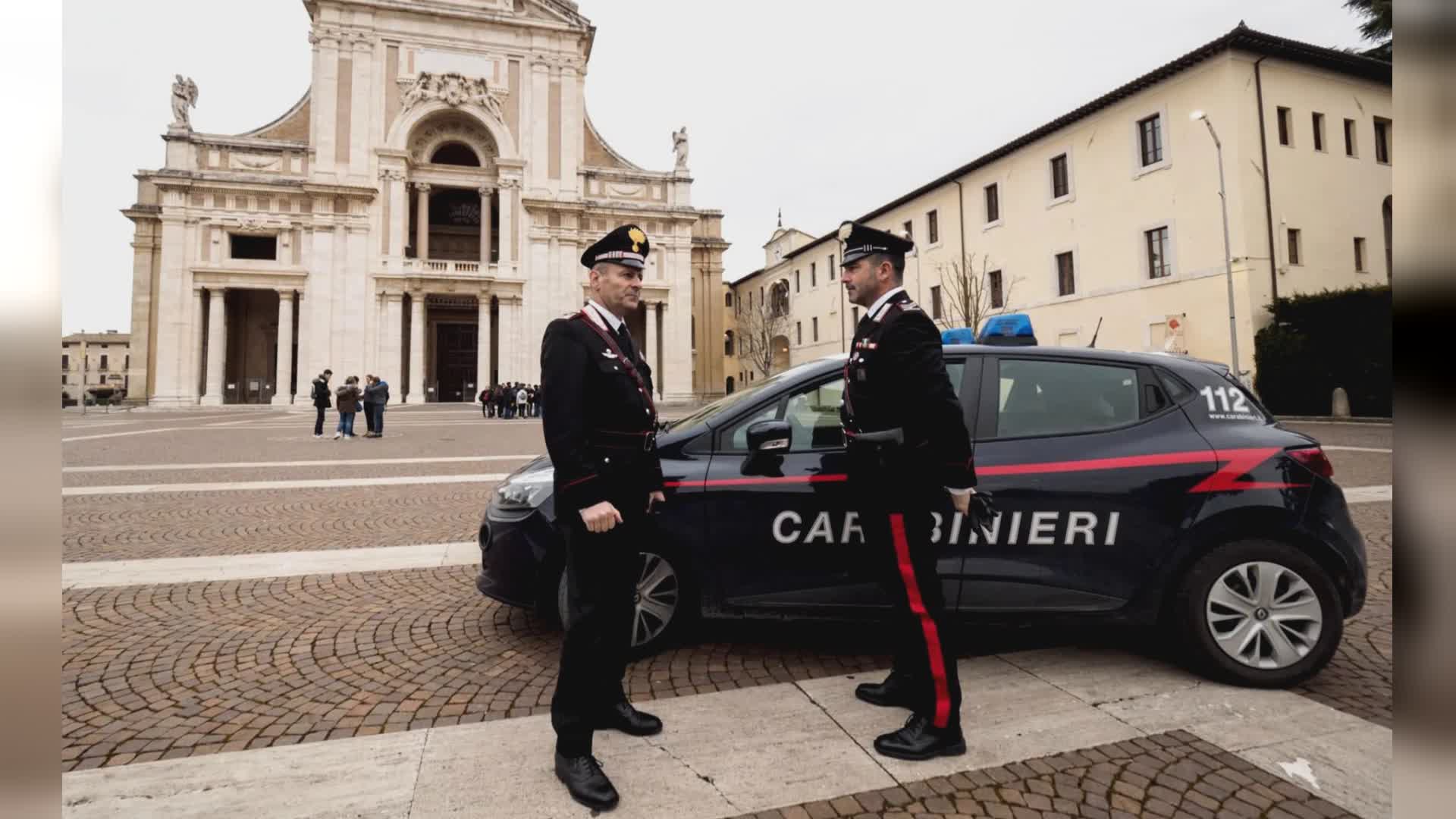 Baby spacciatore ai domiciliari  (ma può andare a scuola)