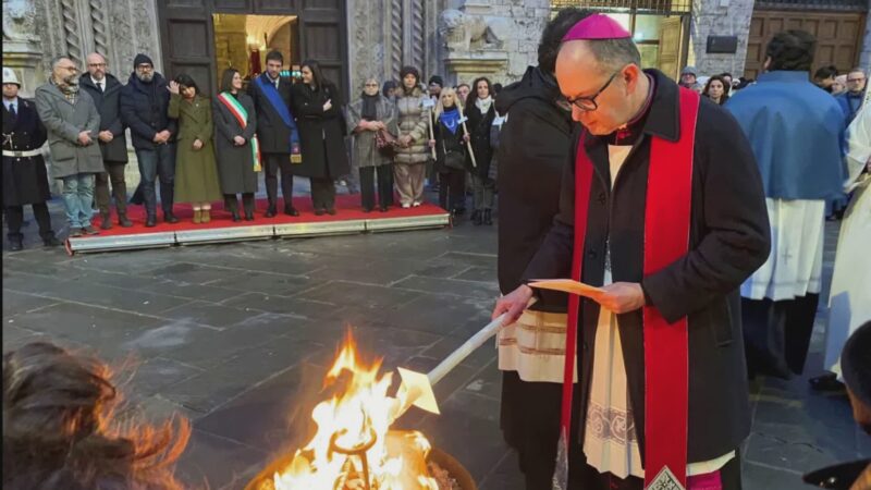 Festa di S.Costanzo, tra richiami alla comunità e assaggio del torcolo